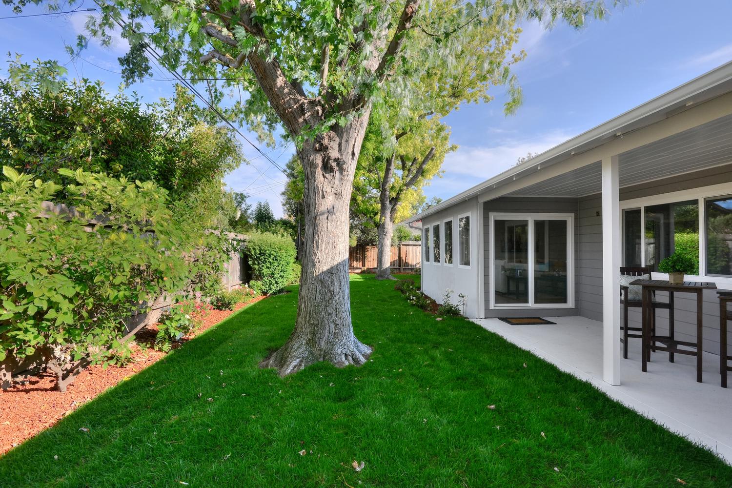 2980 Cambridge Dr
