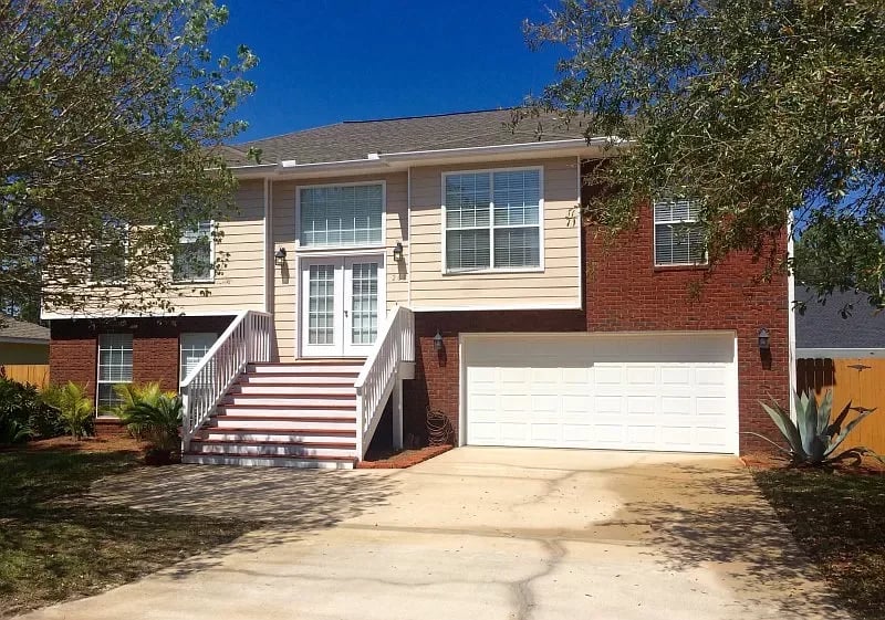 261 Long Lake Drive