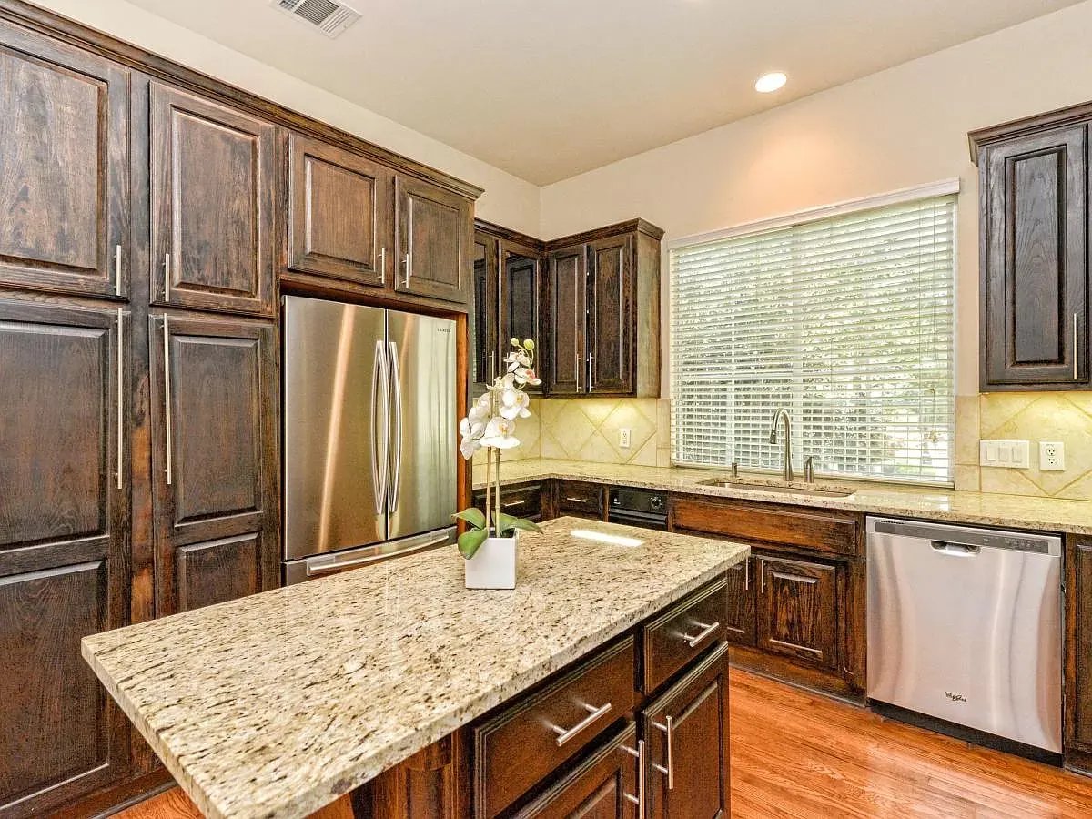 4007 Gaines Ct