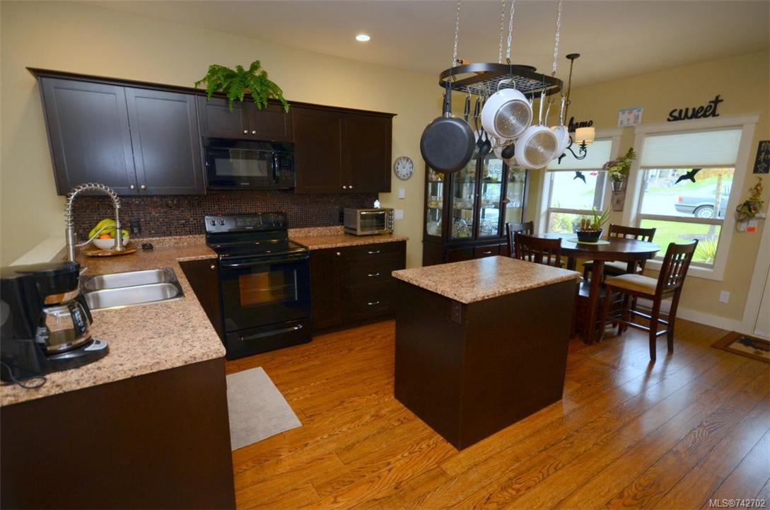 6844 MARSDEN Rd, Sooke