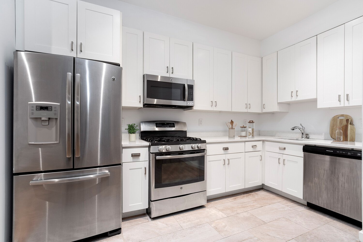 135-141 William Street, Apt 12B