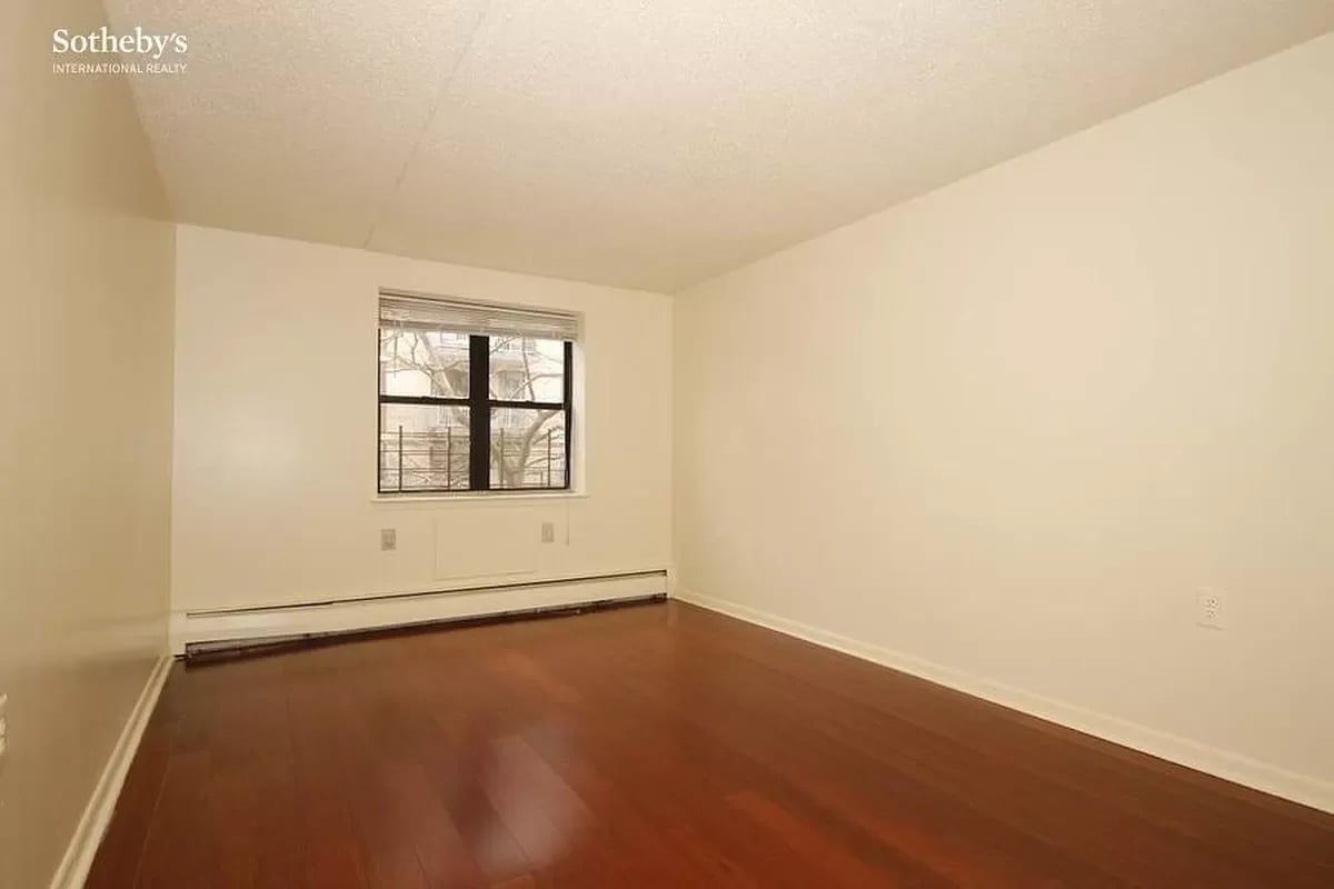 1901 Madison Avenue Unit: 212