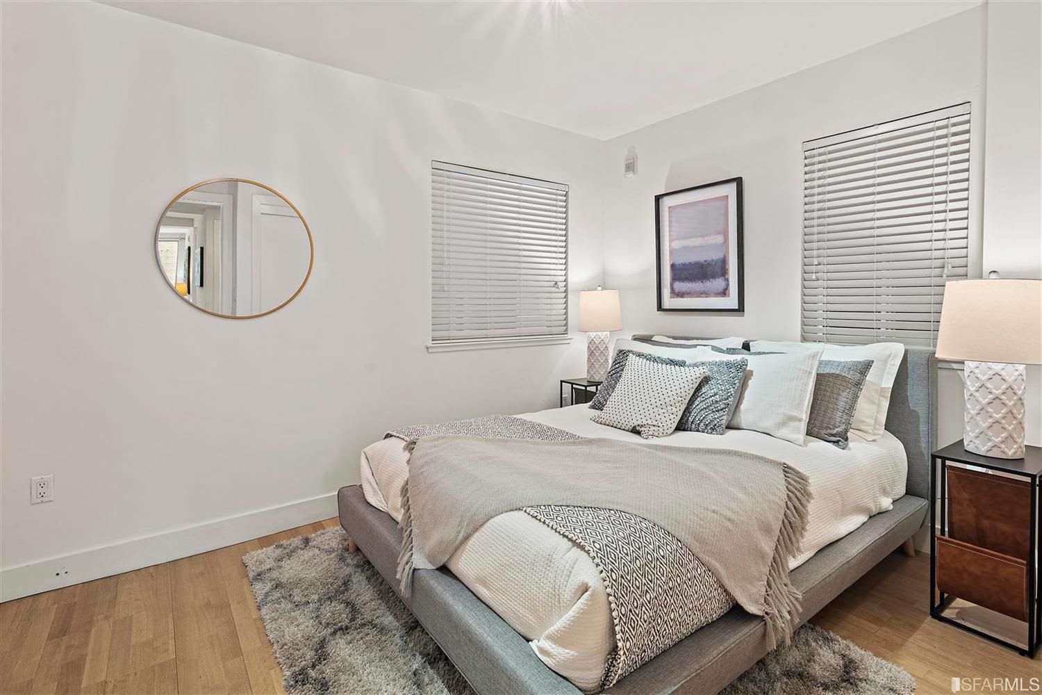 1635 California #22