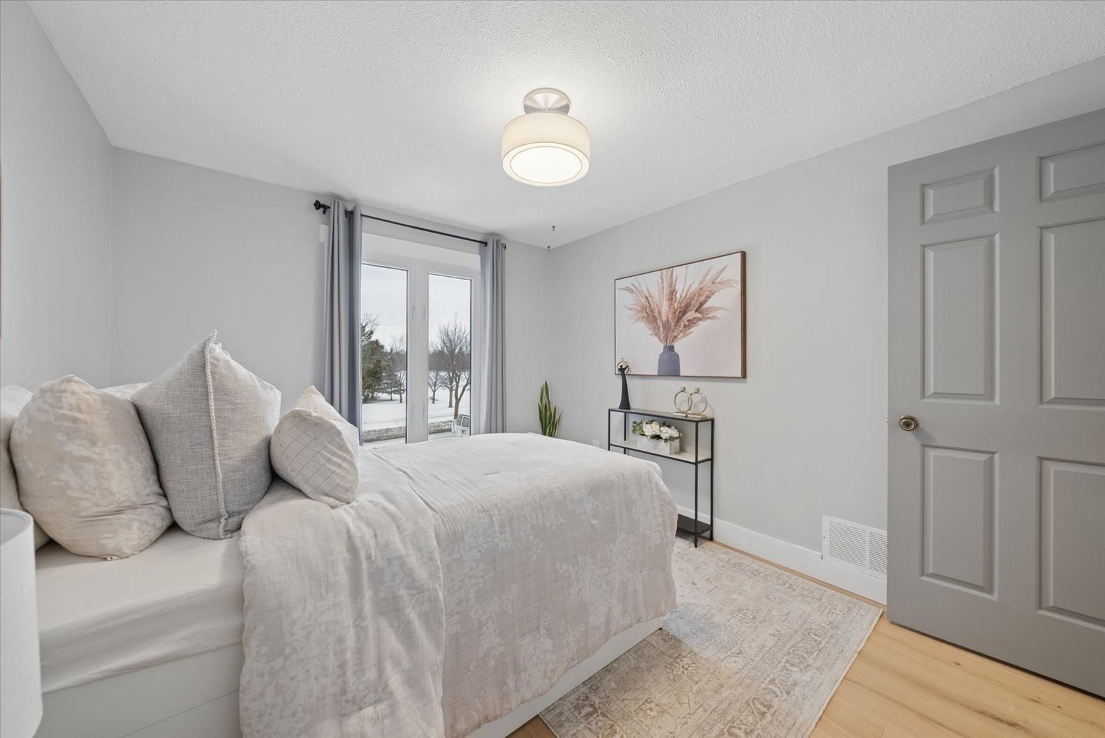 233 Fincham Ave 