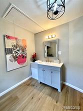 1228 E JARVIS Avenue, Hazel Park 48030
