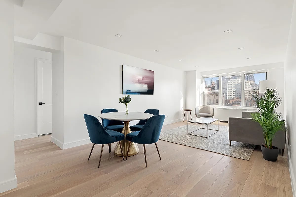 33 Greenwich Ave #9J