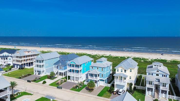 Beachside Village