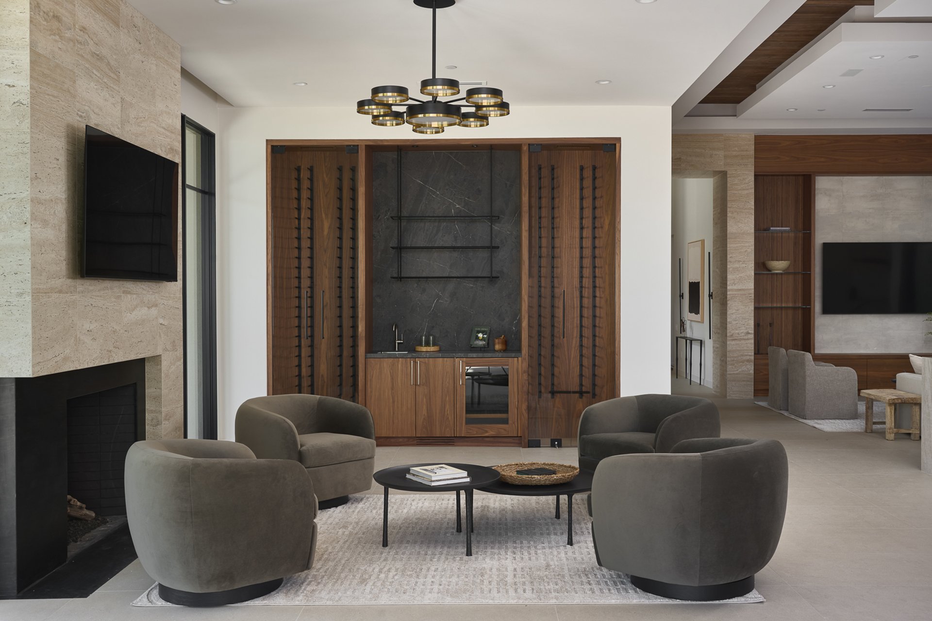 9619 N SOLITUDE Canyon