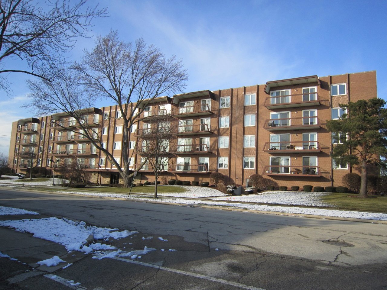 8100 W Foster Ln #506
