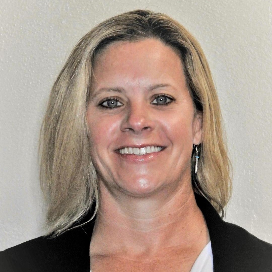 Dacia Mackey Austin, TX Real Estate Agent Headshot