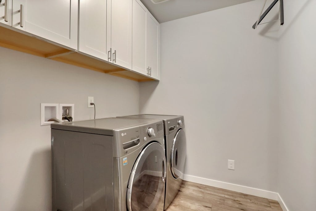 KB Home Resale in Falling Water