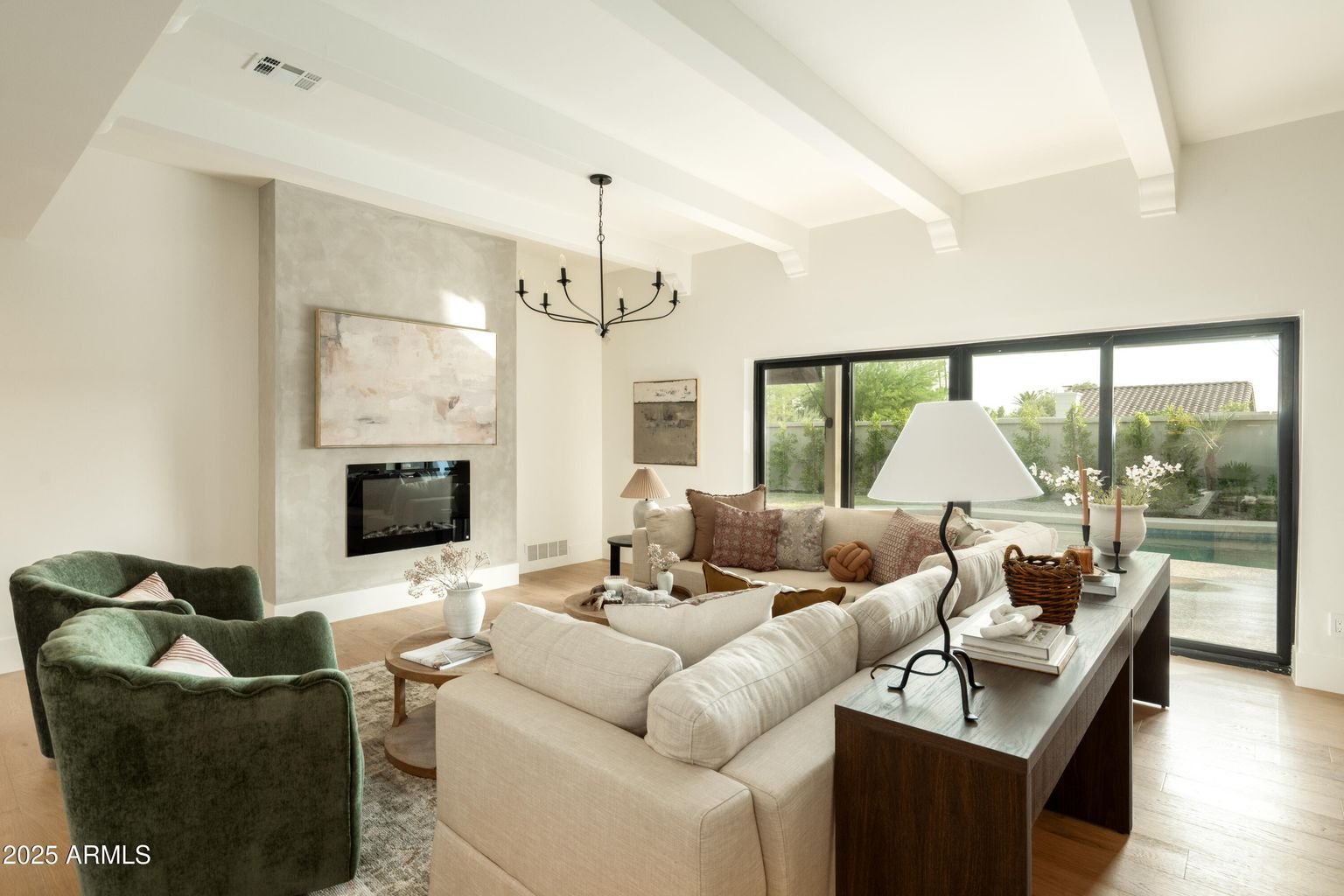 8401 E Vista Del Lago