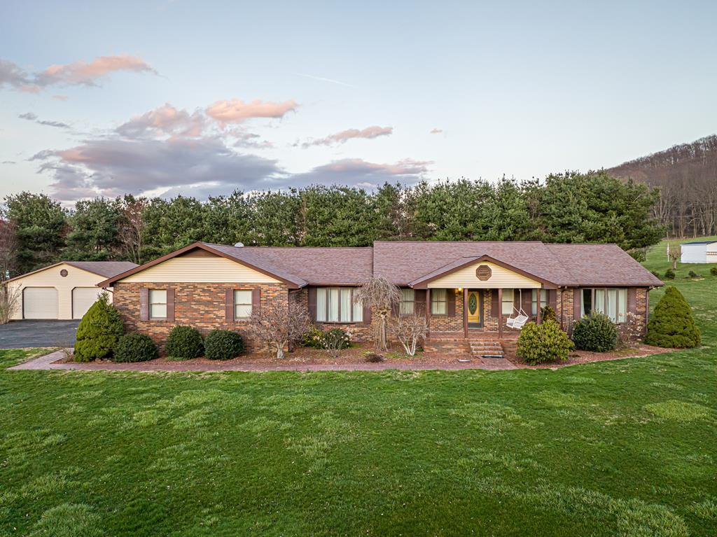 46 Melody St