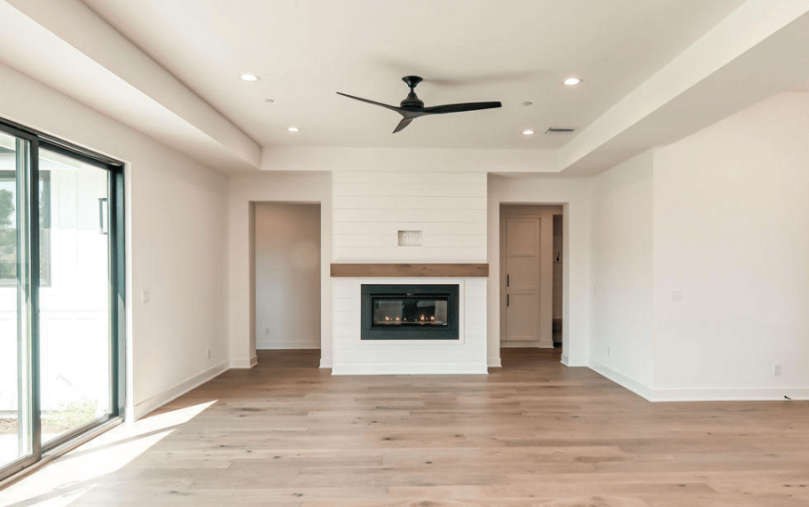 12 Vientos Rd, Camarillo, CA 93010