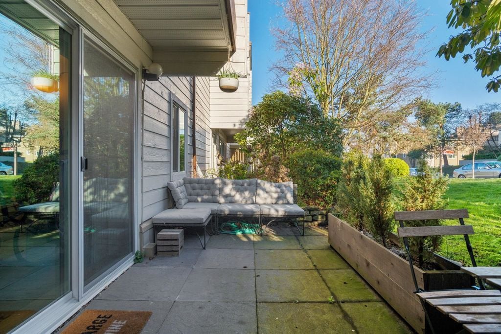 2125 W 2nd Ave, #207