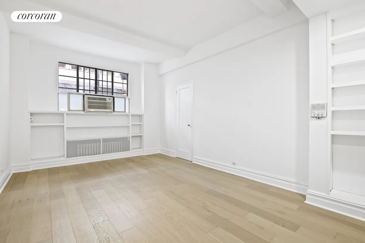 140 E 40th St Apt 1B