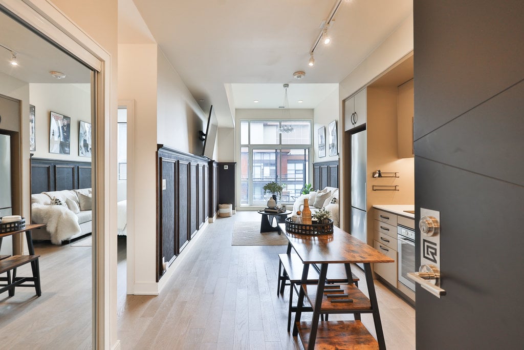 1575 Lakeshore Road #462