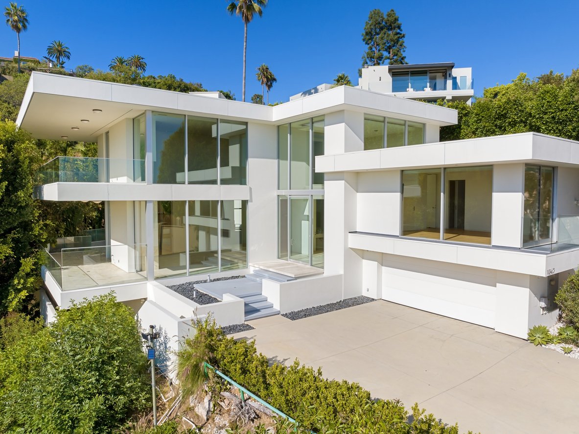 Encino: LA’s Luxe Suburban Oasis