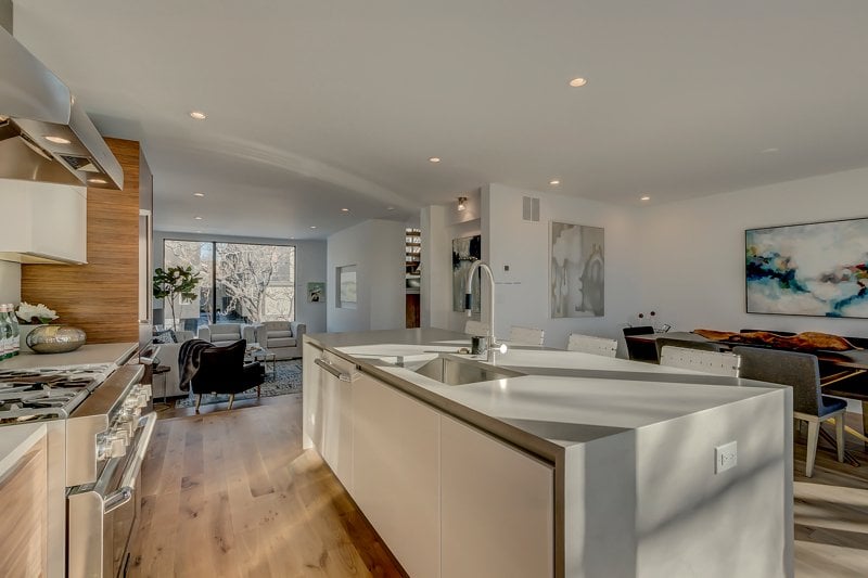 2620 West 25th Ave Jefferson Park