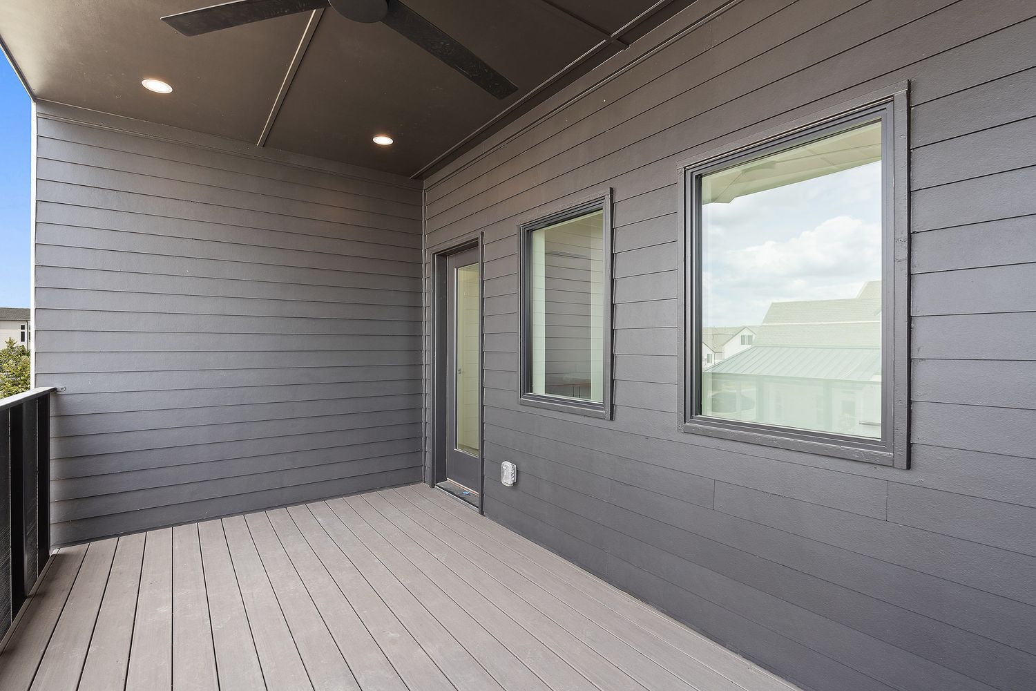 3809 Taniguchi St