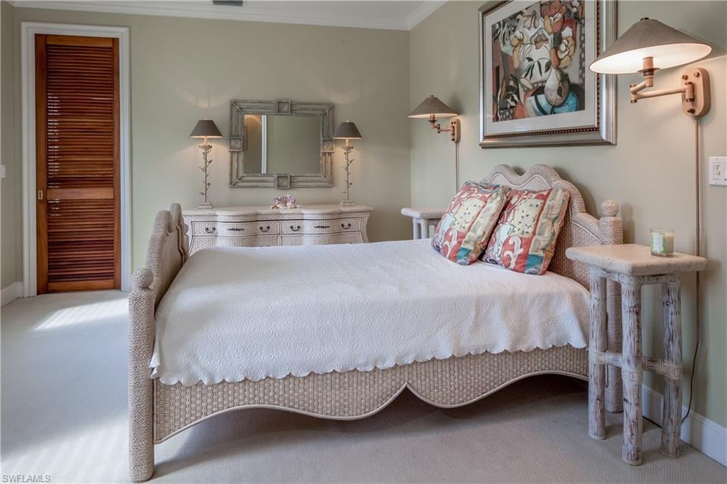 3415 Fort Charles Dr