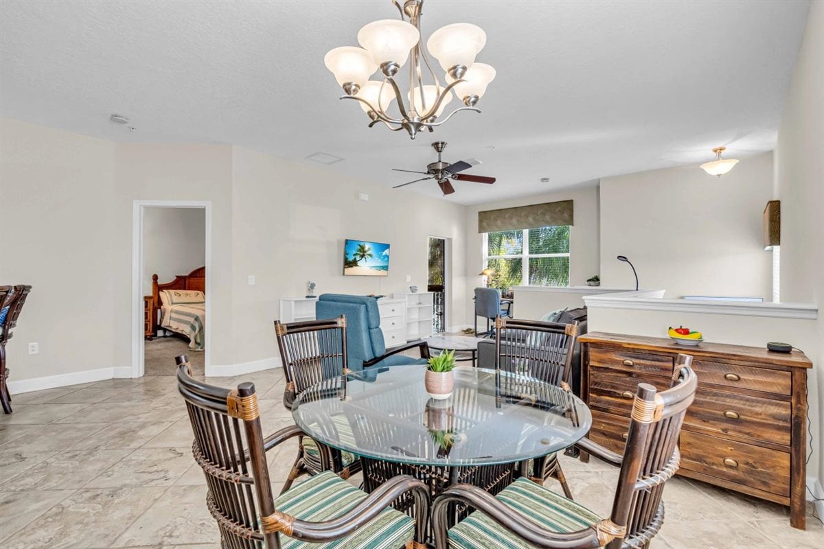 Kitchen Dinette - Modern light fixtures throughout and tastefully decorated