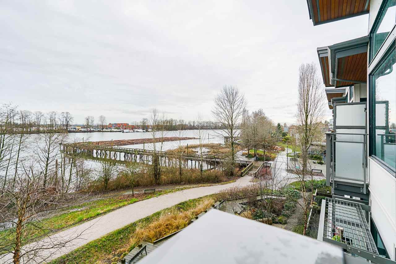 320-3138 Riverwalk Ave