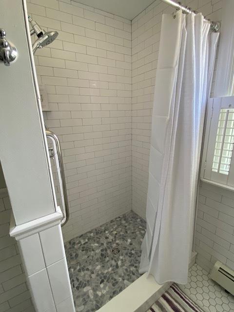 #312 a Classic Bay Header Home Just Three Homes From Ocean