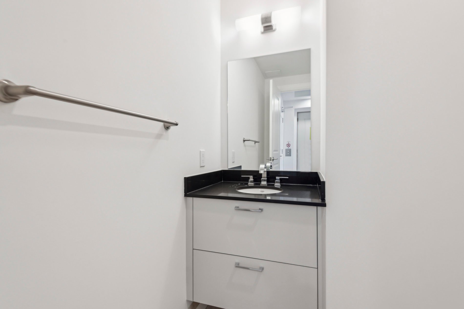285 Avenue Road #601