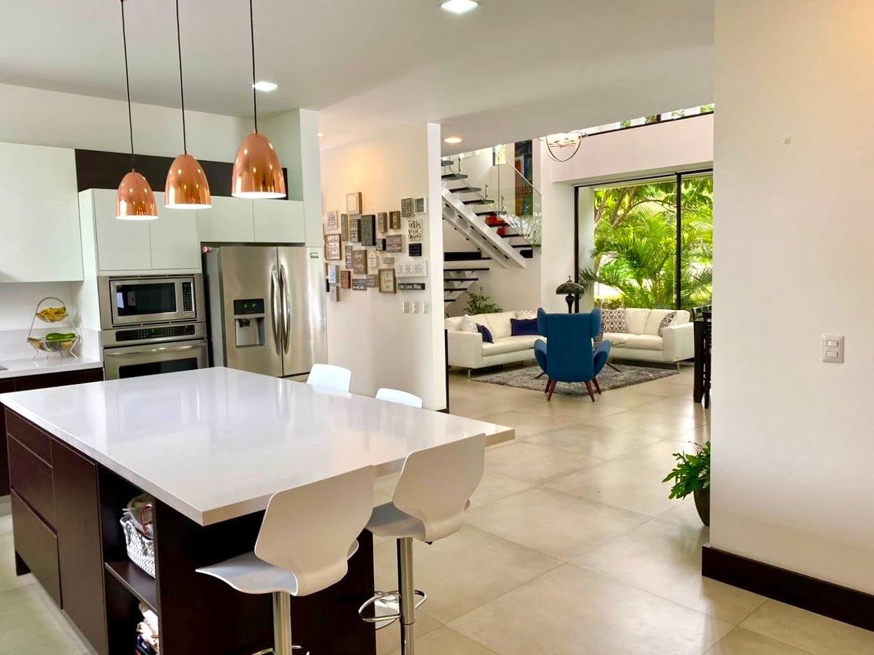 Contemporary Solar Smart Home, Santa Ana, San Jose