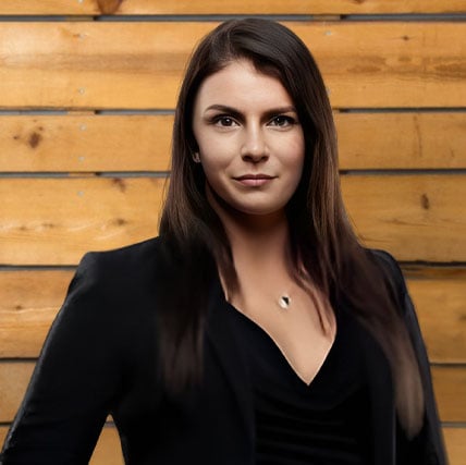Mary Galletti-White Newport Beach, CA Real Estate Agent Headshot