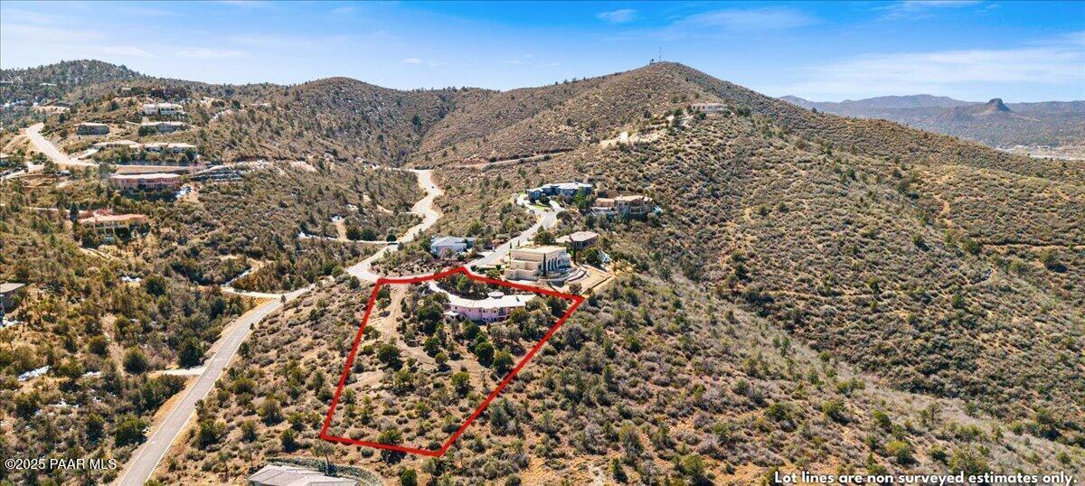 2780 Whispering Way Cir