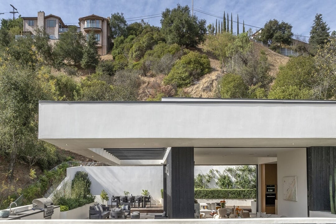 Pinnacle Manor, Willow Glen Rd, 90046