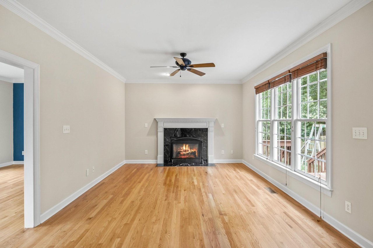 5 Morgans Ridge Ln