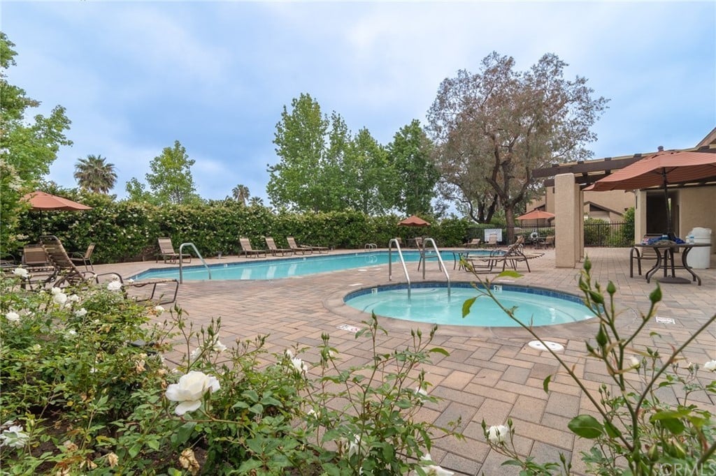 926 Powell Ct