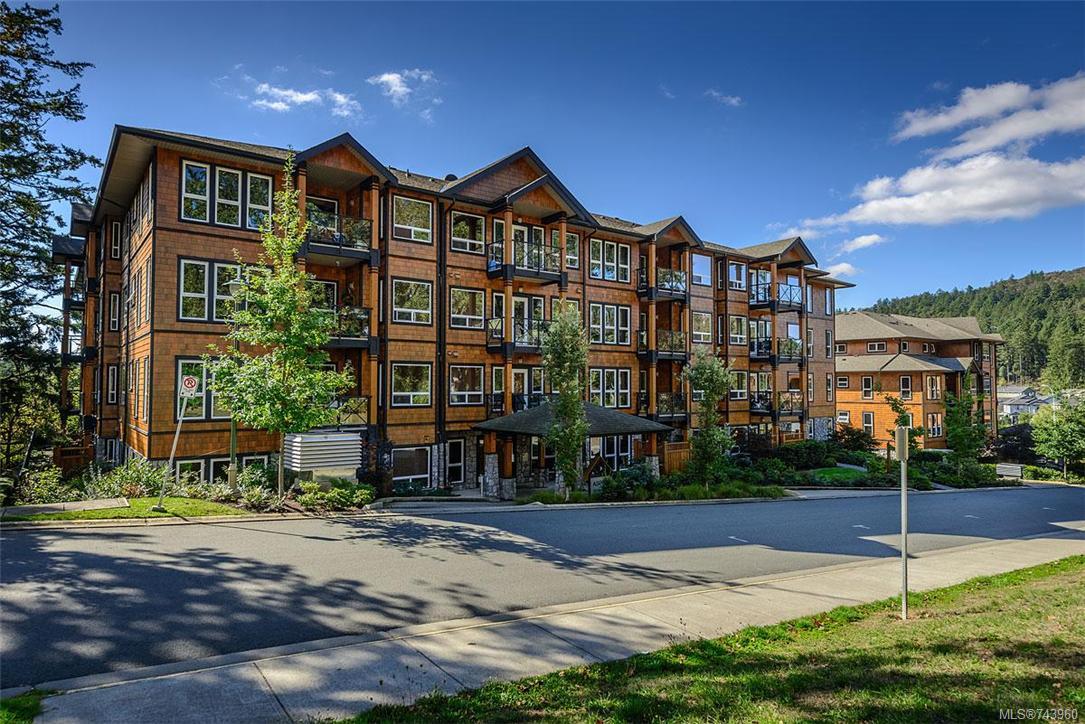 104-201 Nursery Hill Dr, View Royal