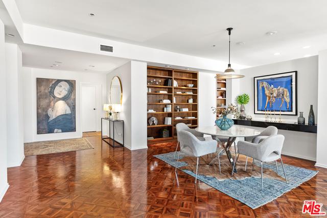 Stunning and Spacious Condominium In The Mirabella