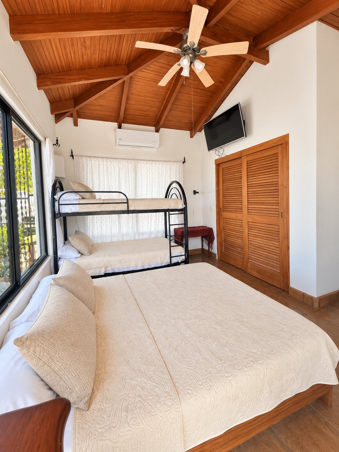 Casa Jabalí | 5-Bedroom Estate with 3 Titled Lots in Tamarindo