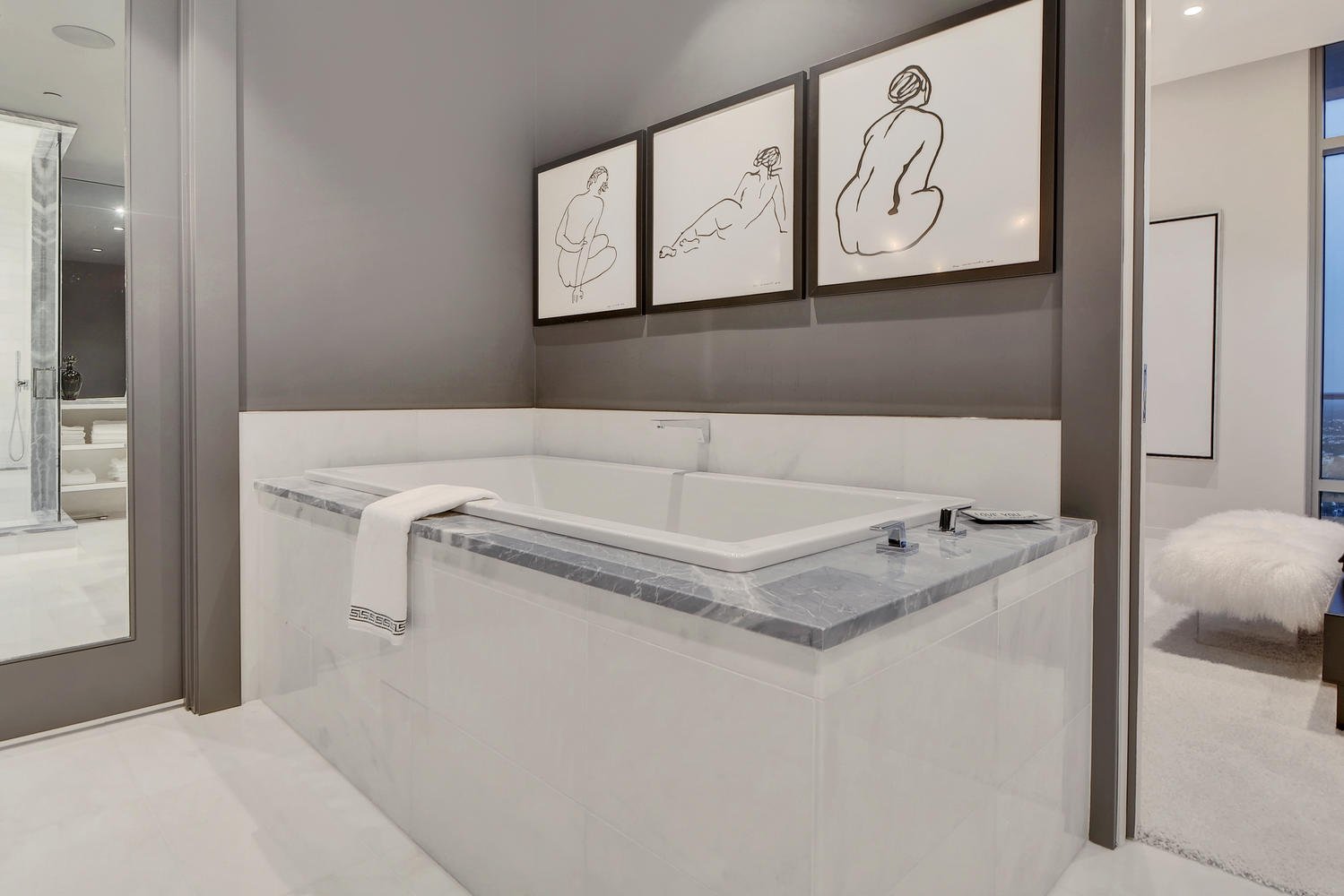 200 Congress Avenue #43ST
