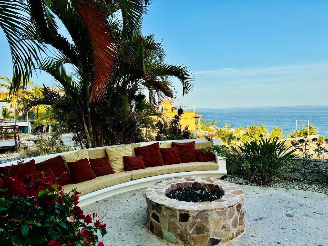 Calle Tiburon, Hacienda Palmilla San Jose Corridor