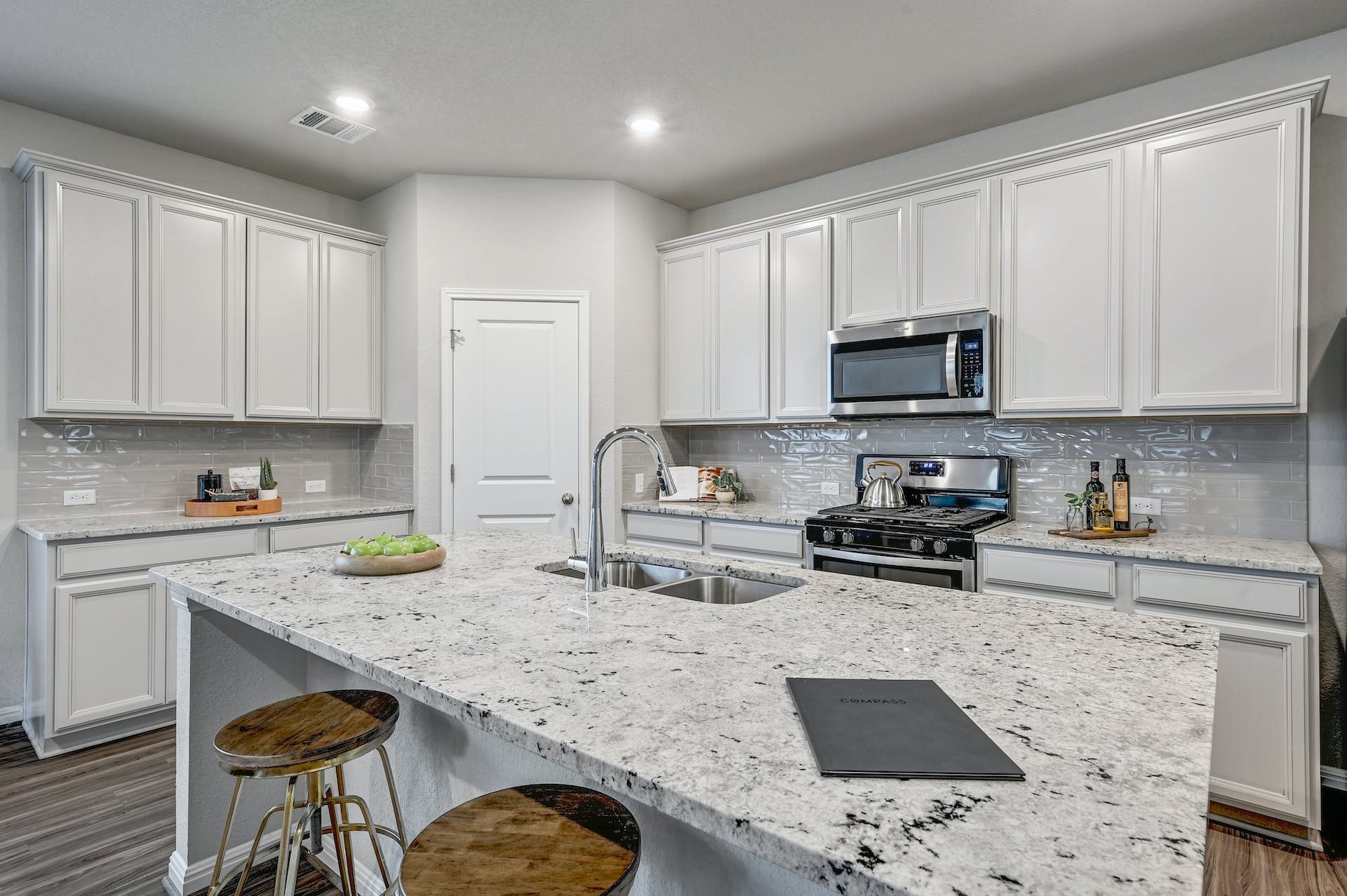 113 Mount Ord Ln, Dripping Springs, Texas 78620