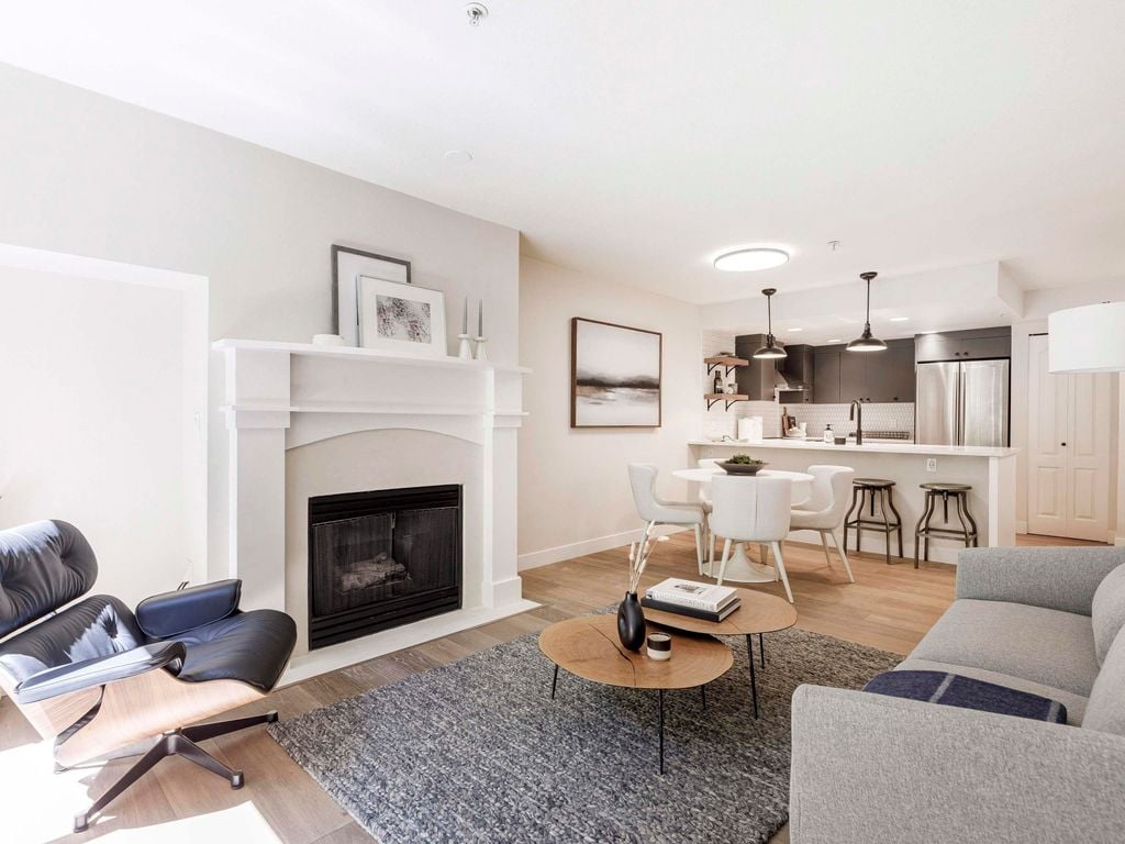 3036 W 4th Ave, #15
