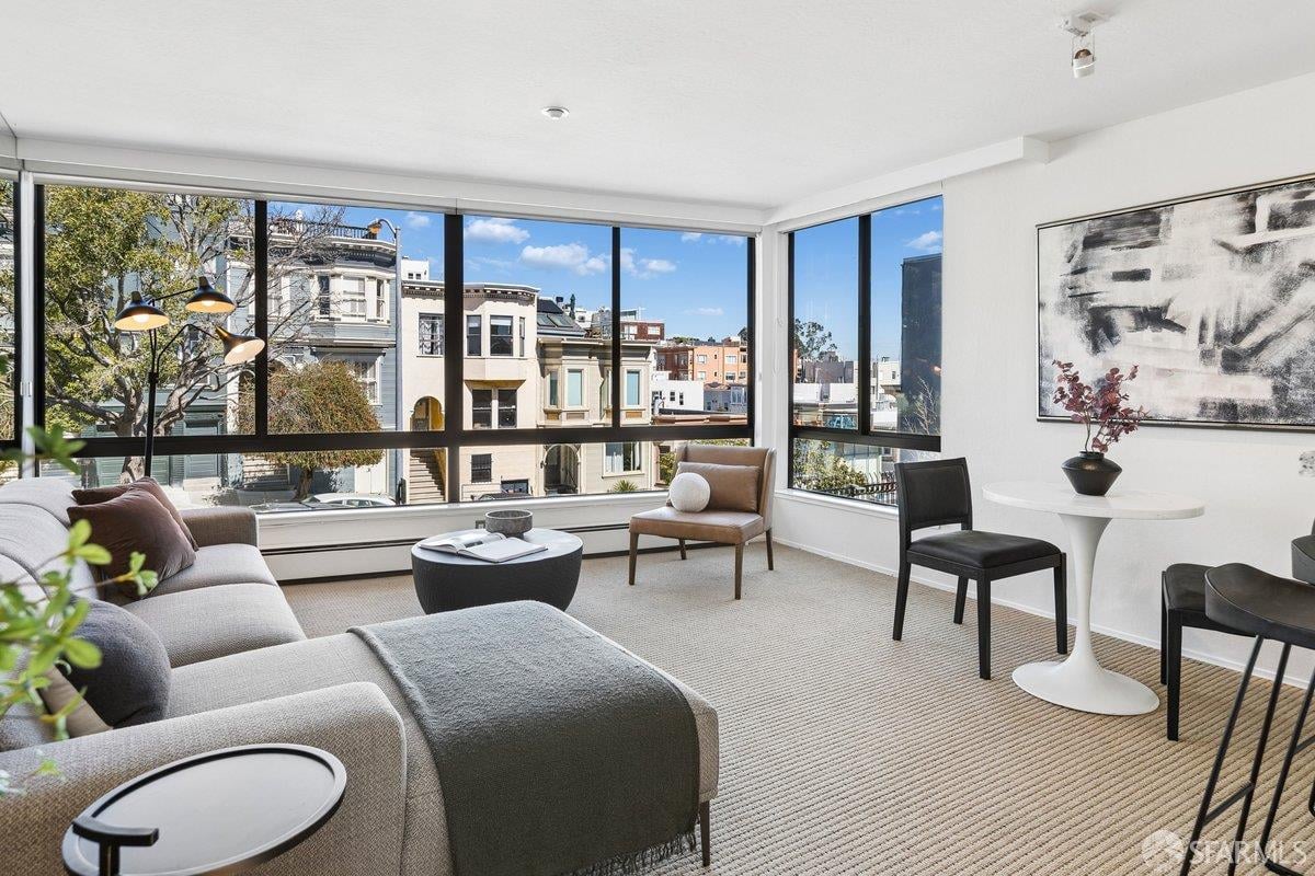 455 Vallejo St, #205