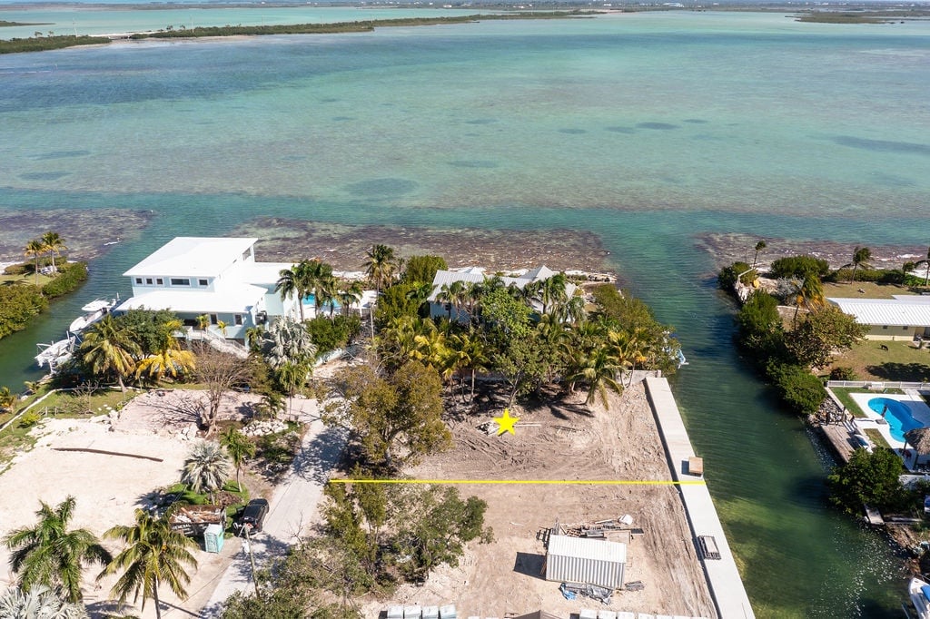 17230 Angelfish Lane