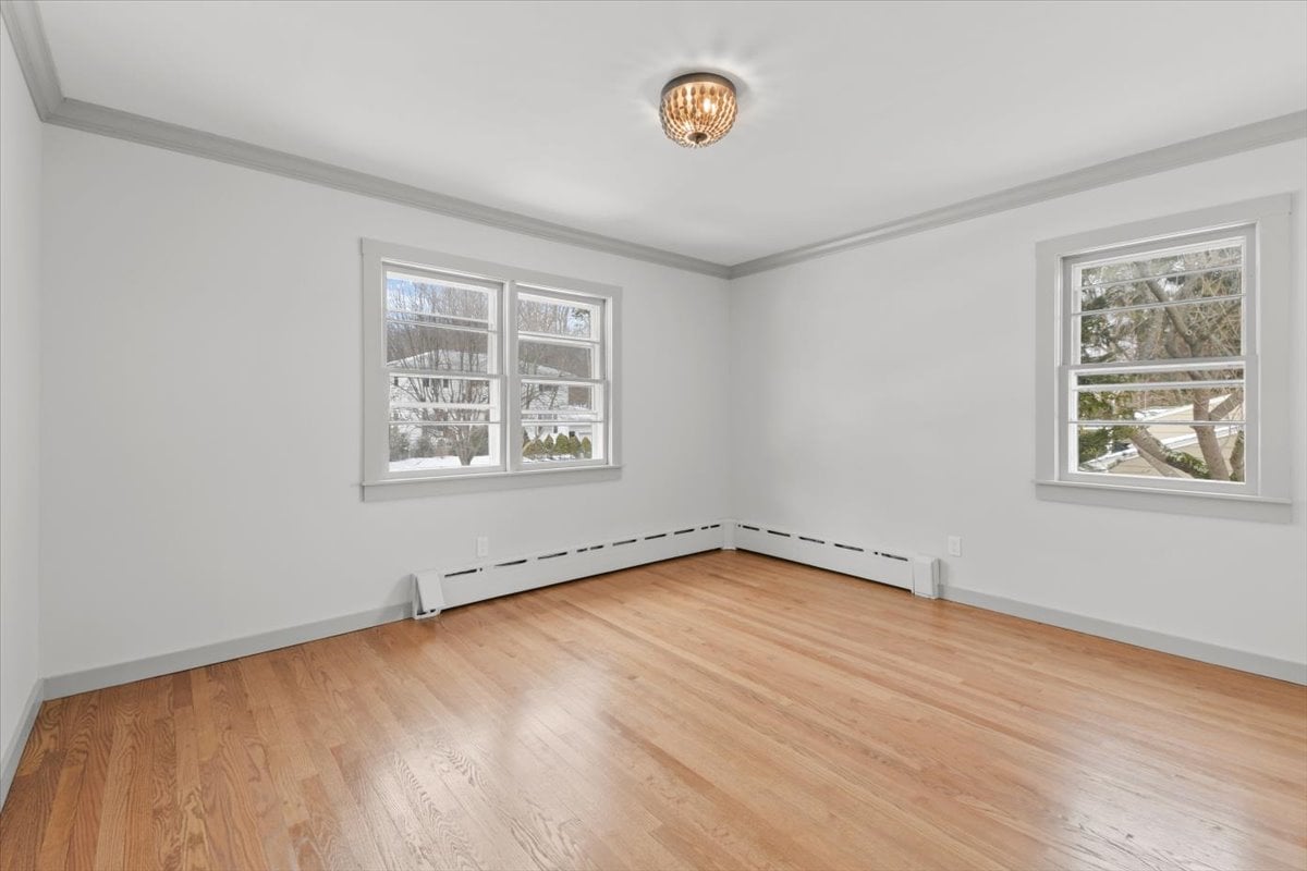 8 Windsor Road