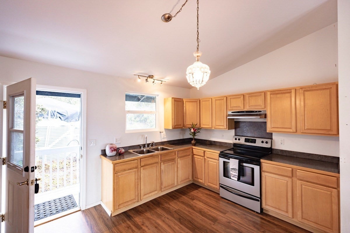 92-9097 Catamaran Ln