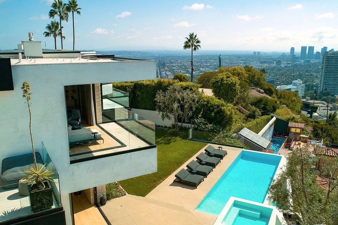 Infinity Palazzo