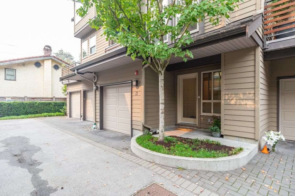 897 Premier St, #17