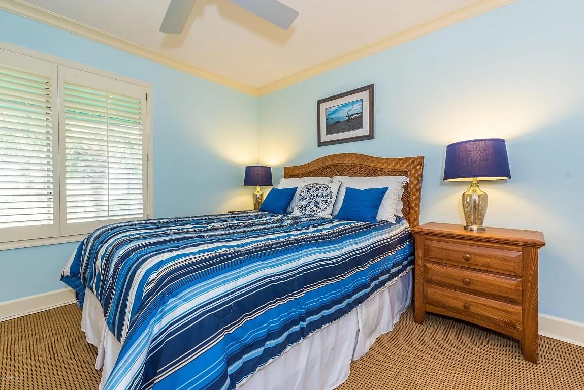 186 Sea Hammock Way
