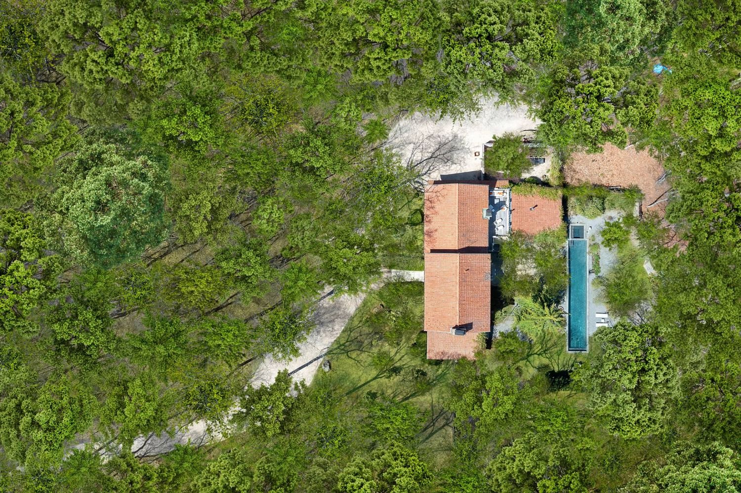 A Modern Craftsman Masterpiece in Sag Harbor's Exclusive North Haven Point
